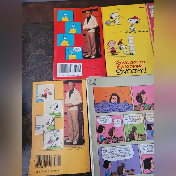 Vintage Peanuts Books - Picture 5 of 8